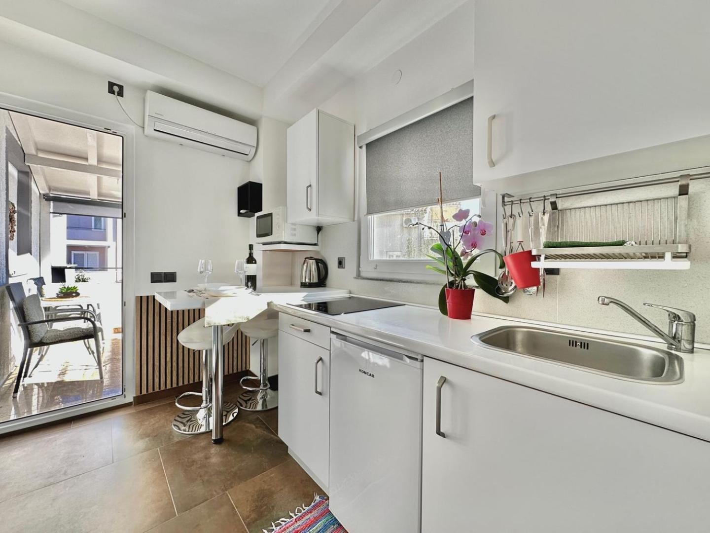 Charming Apartments Dodo Krk Town Esterno foto