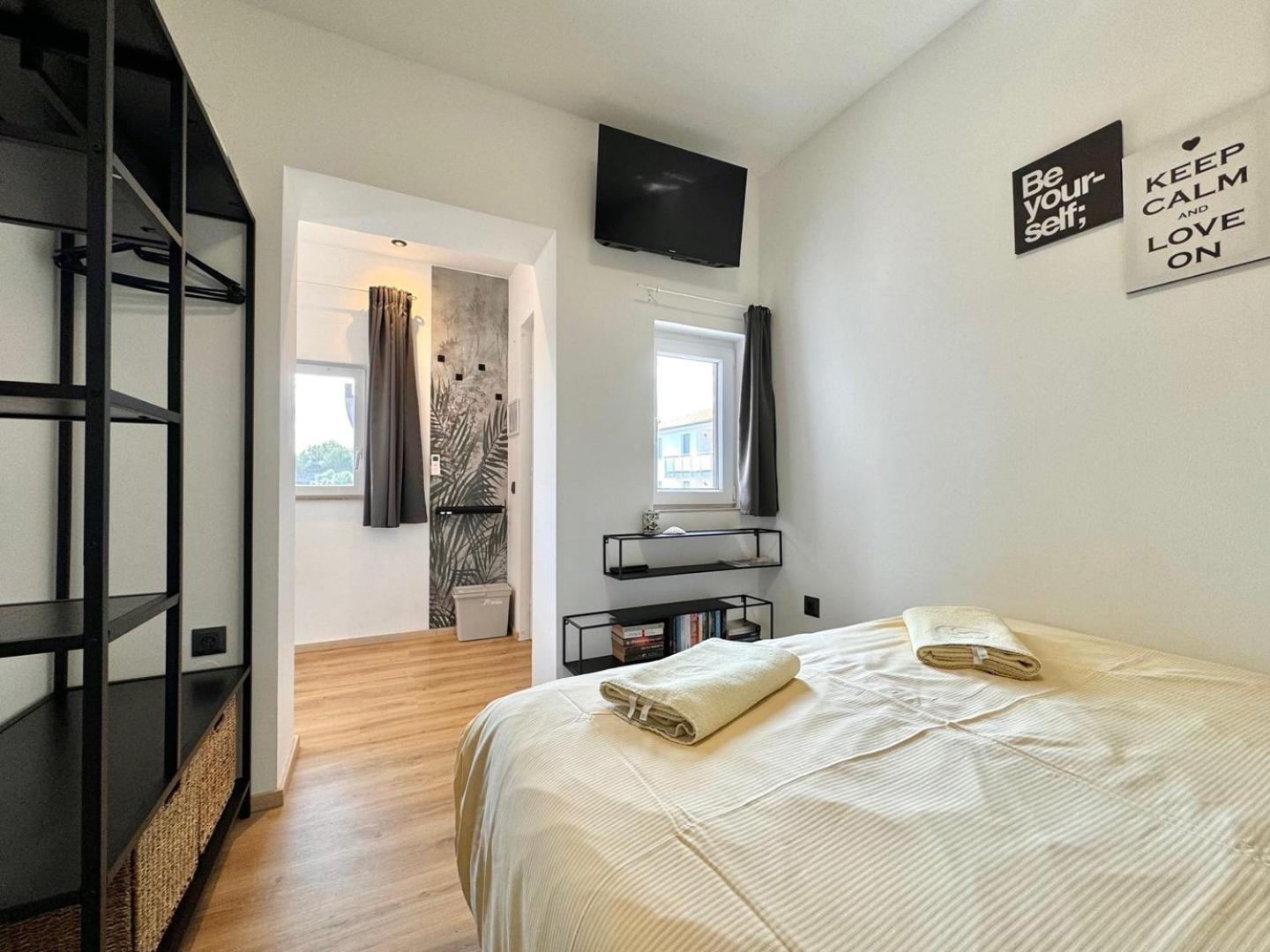 Charming Apartments Dodo Krk Town Esterno foto